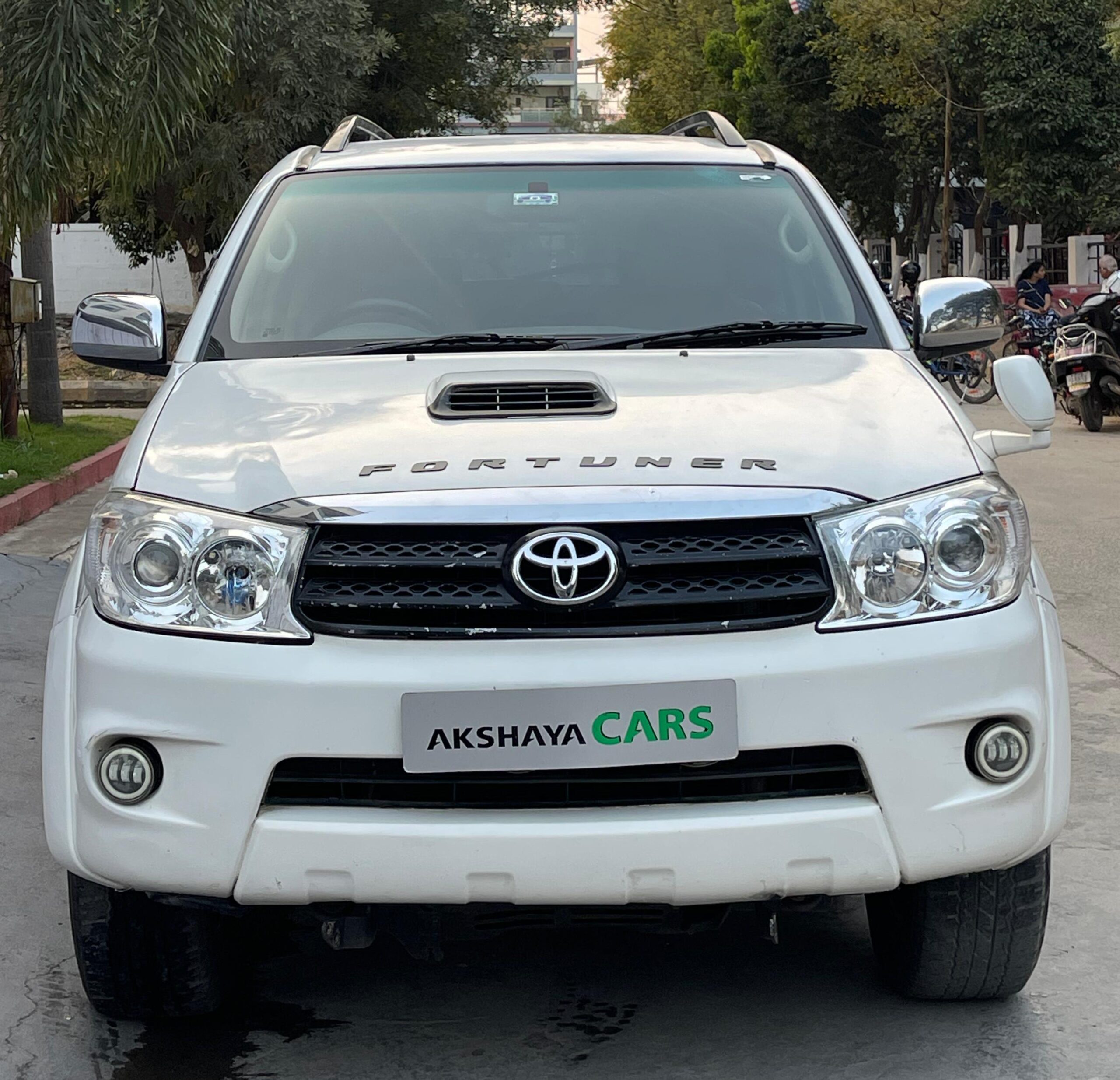 TOYOTA FORTUNER
