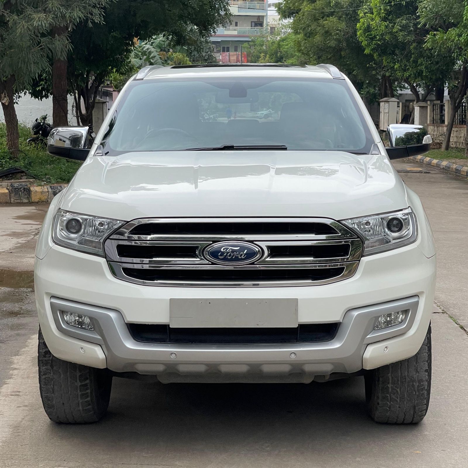 FORD ENDEAVOUR
