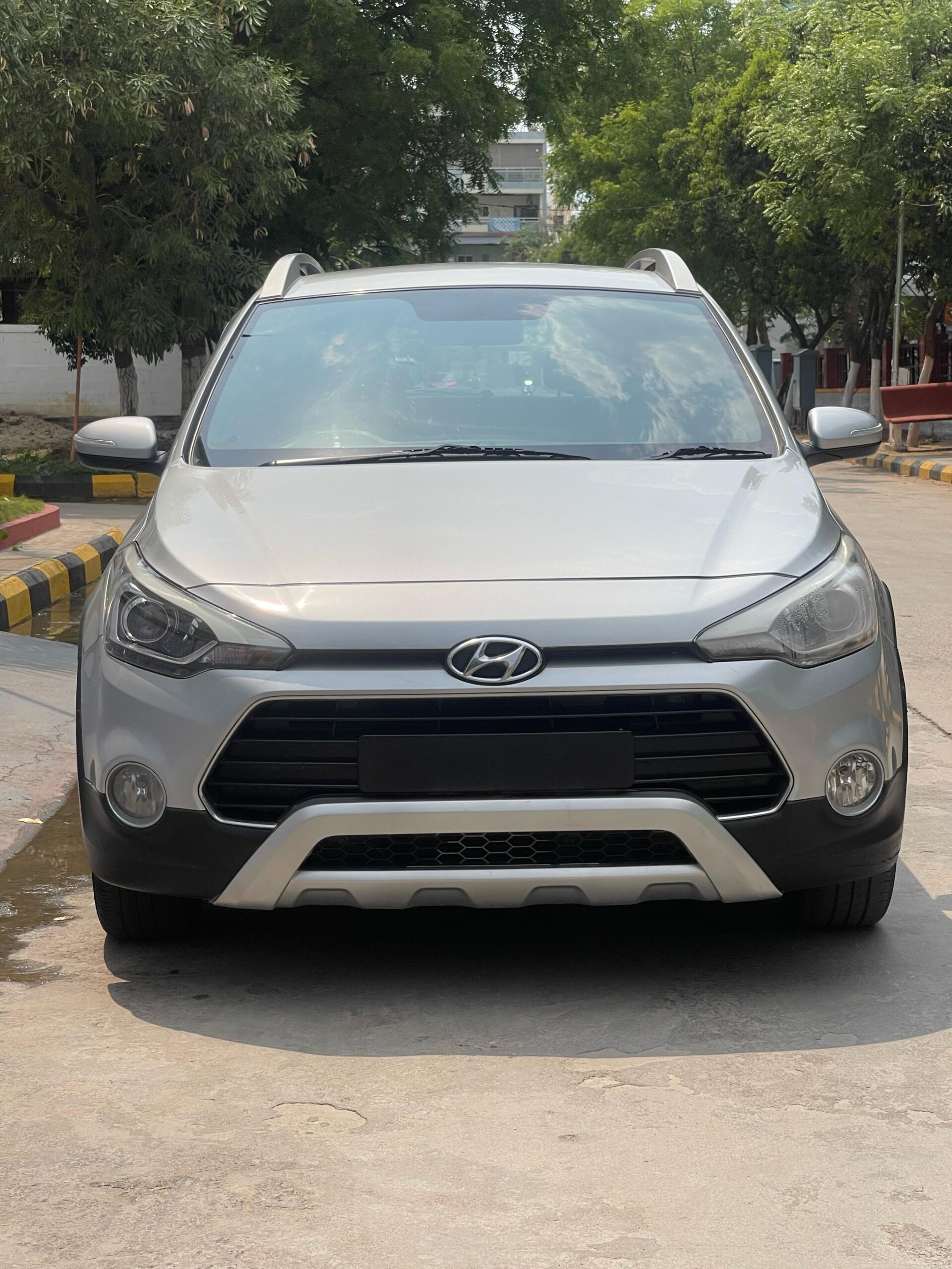 HYUNDAI i20 ACTIVE