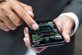 Understanding the Risks and Rewards of Crypto Margin Trading 8 Understanding the Risks and Rewards of Crypto Margin Trading 8